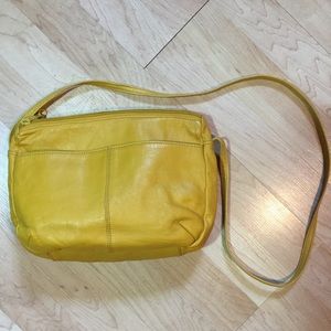 Vintage Genuine Leather (Can Be Crossbody) Purse.